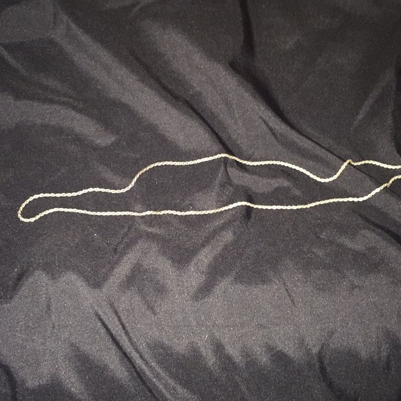 Solid silver chain 22 in - Picture 4 of 4